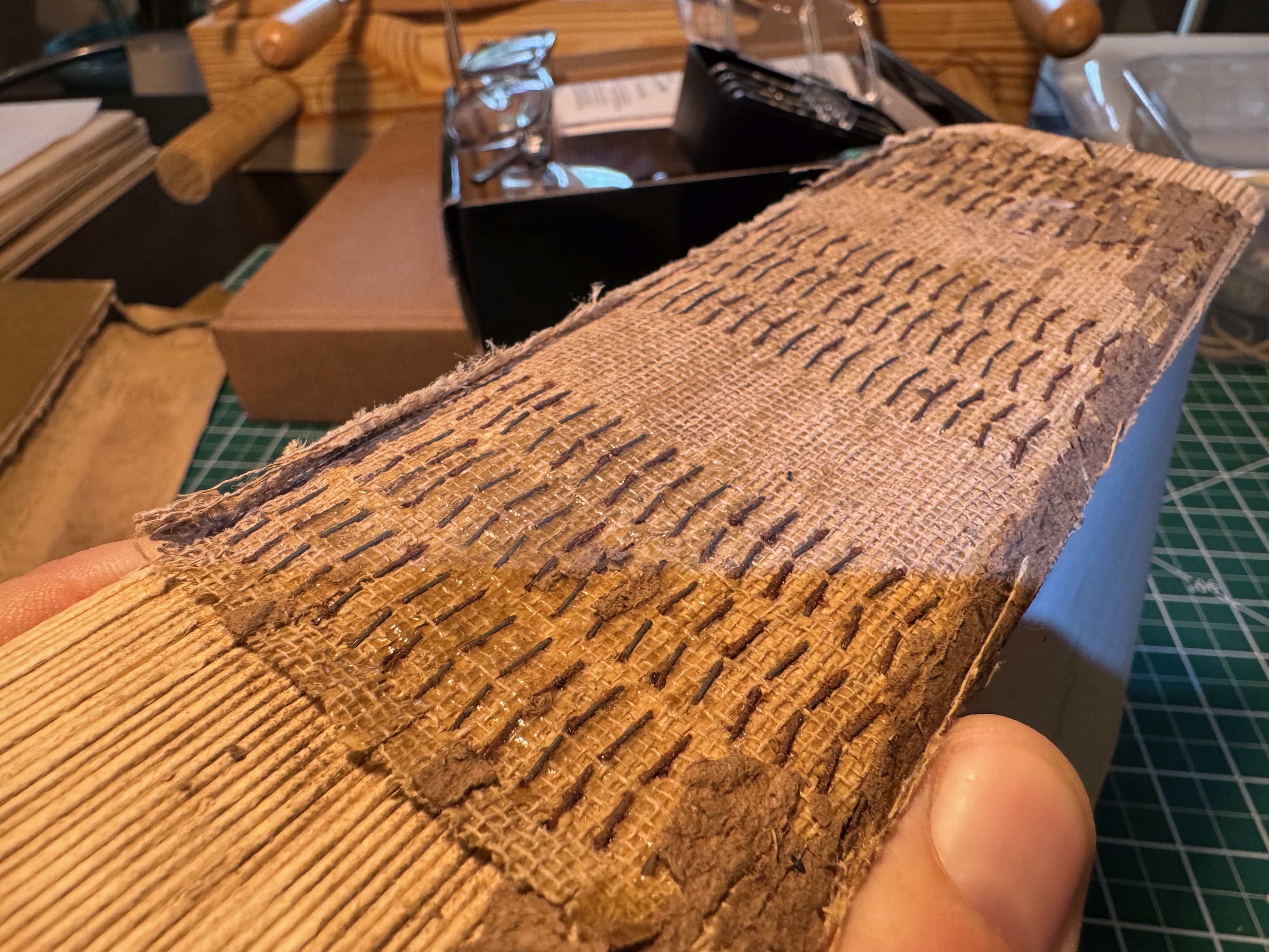 Pattern across the spine